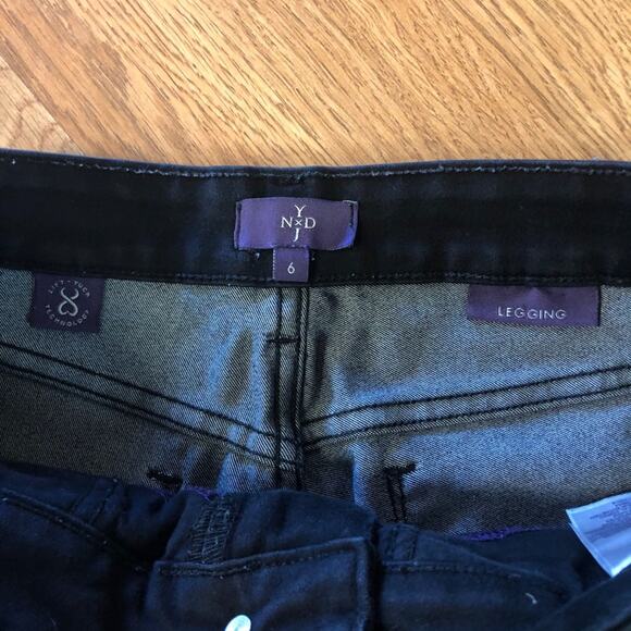 NYDJ black soft denim legging jeans 6 - Picture 5 of 9